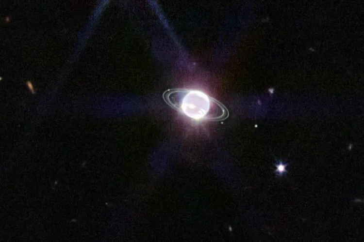 ภาพกล้องโทรทรรศน์ Webb ใหม่อันน่าทึ่งของดาวเนปจูน
